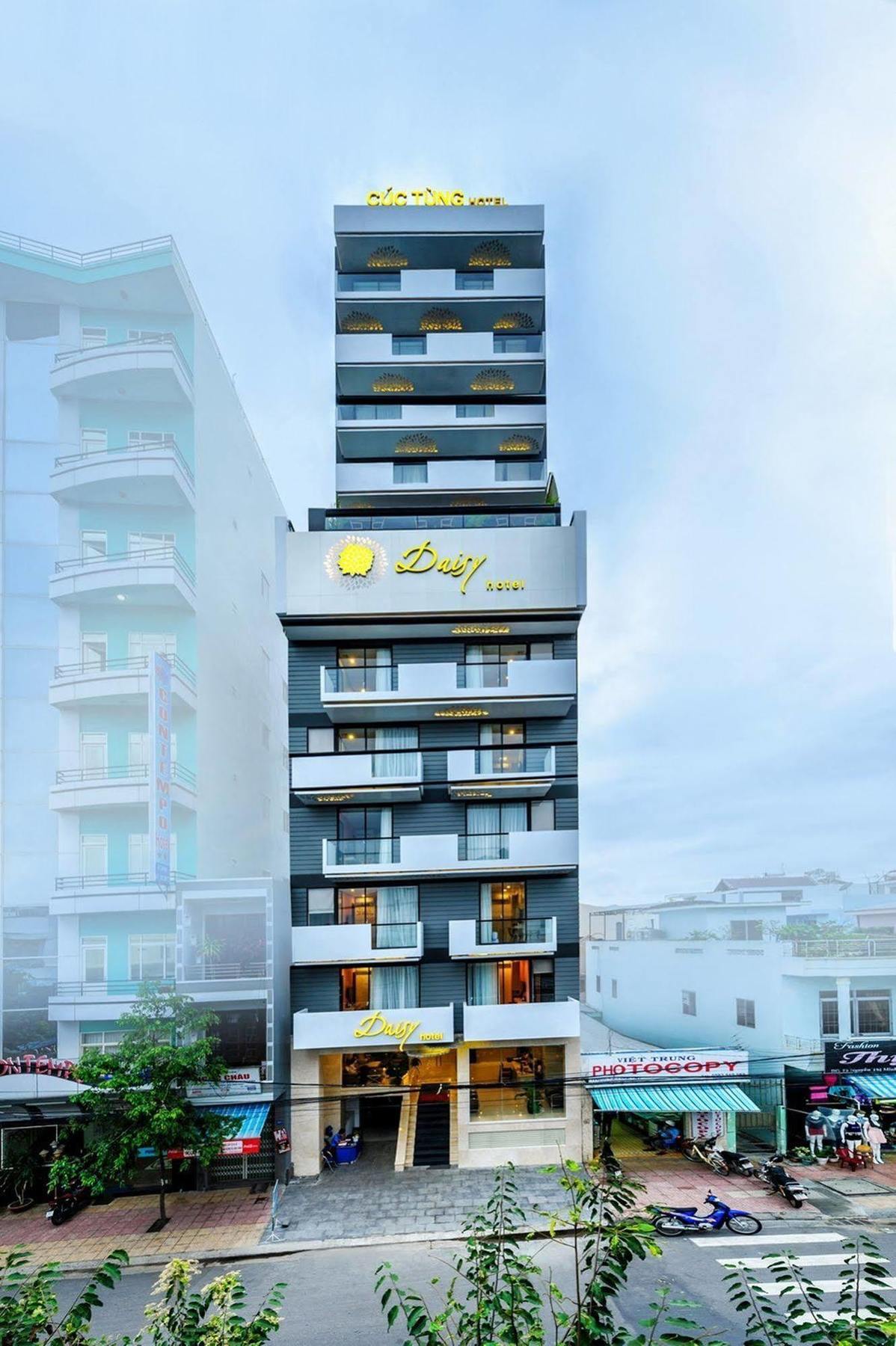 Daisy Hotel Nha Trang Exterior photo